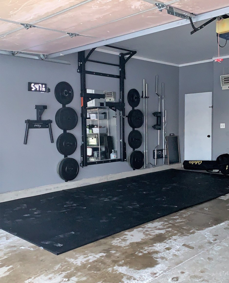 Тренажерный зал Garage Gym