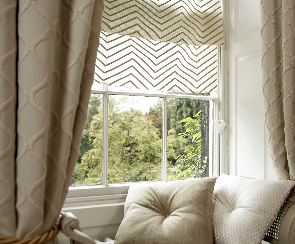 Шторы сбоку