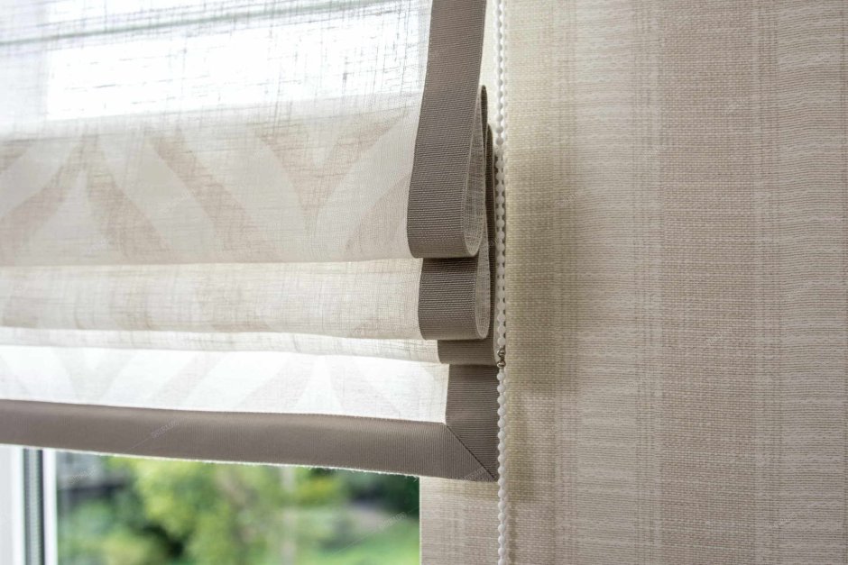 Римские шторы с кантом