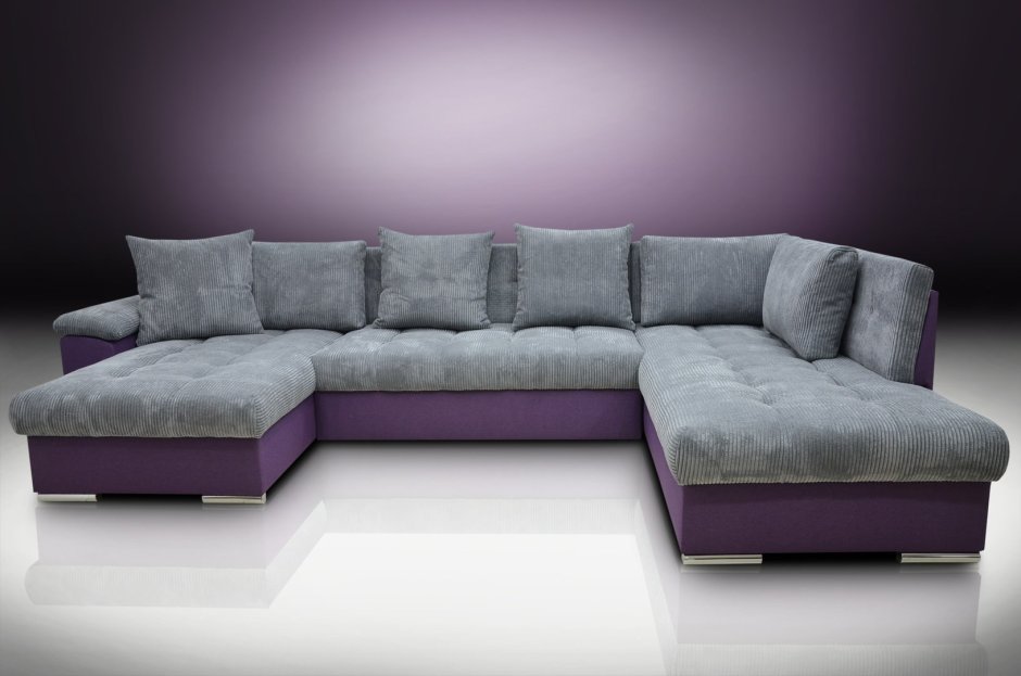 Розовый диван в интерьере