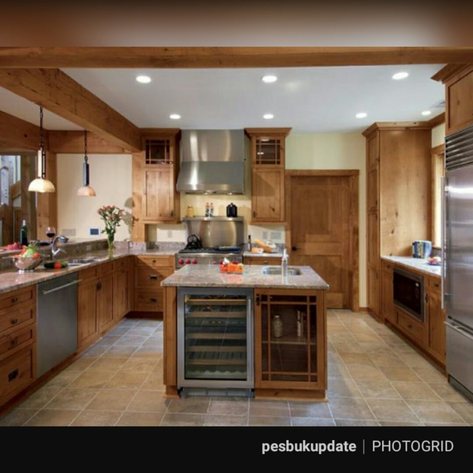 Кухни средний ряд дерево