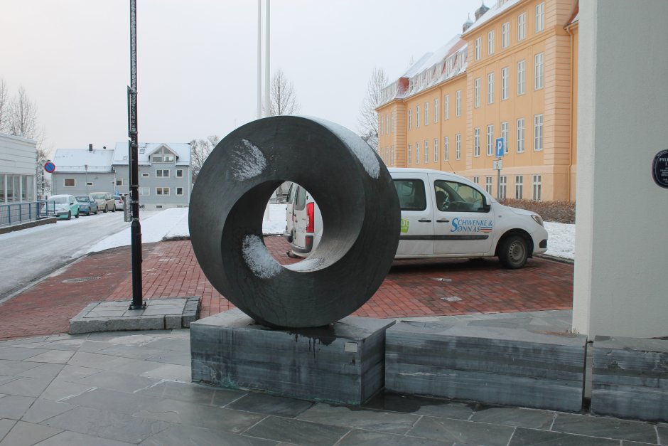 Лента Мебиуса ВДНХ