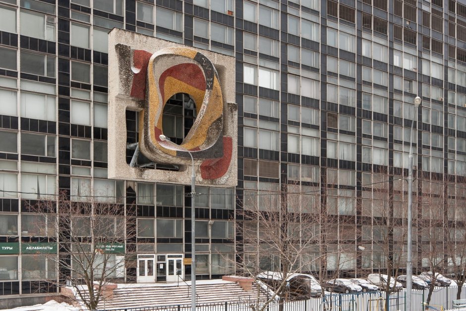 Лента Мёбиуса в архитектуре