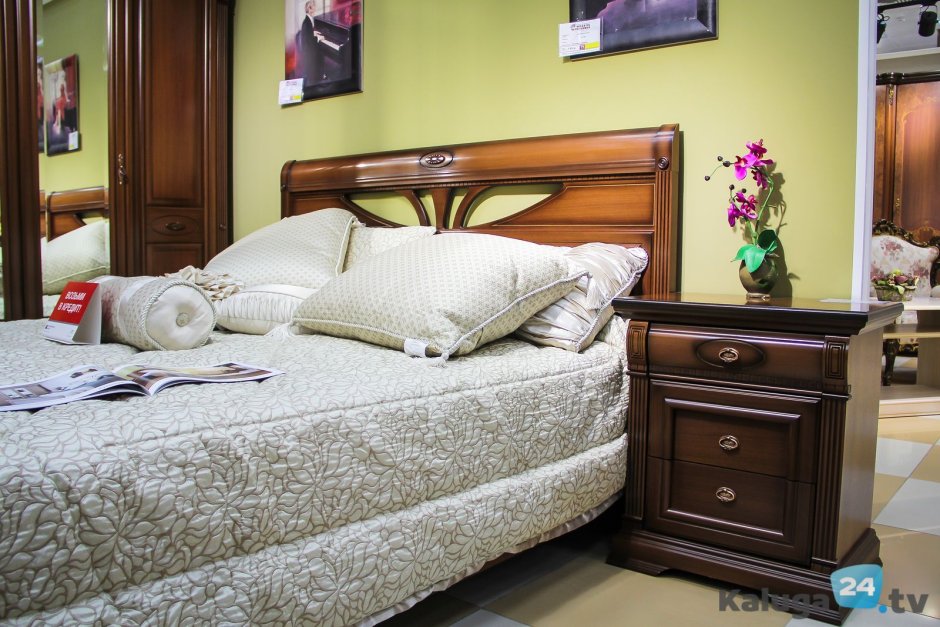 Спальня Нотти 9901 темный орех