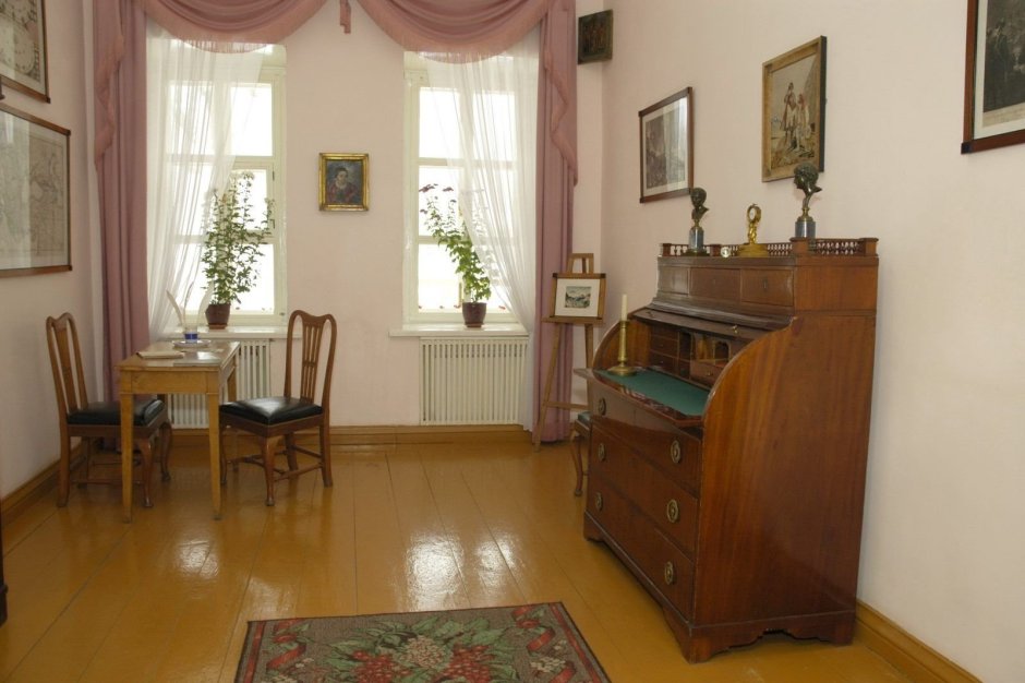 Дом музей Лермонтова в Москве кабинет