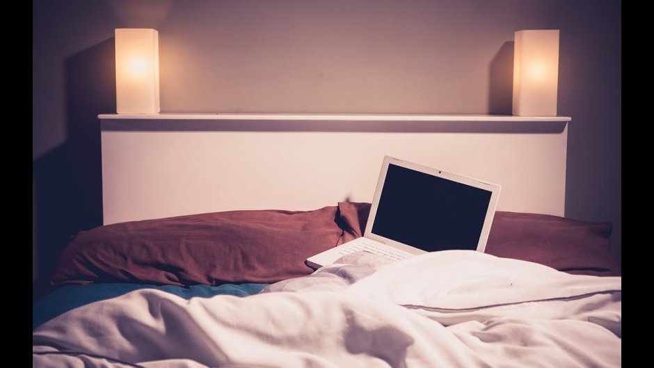 Комната с перегородкой для кровати