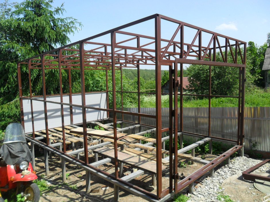 Сарай 6на 4 из профильной трубы