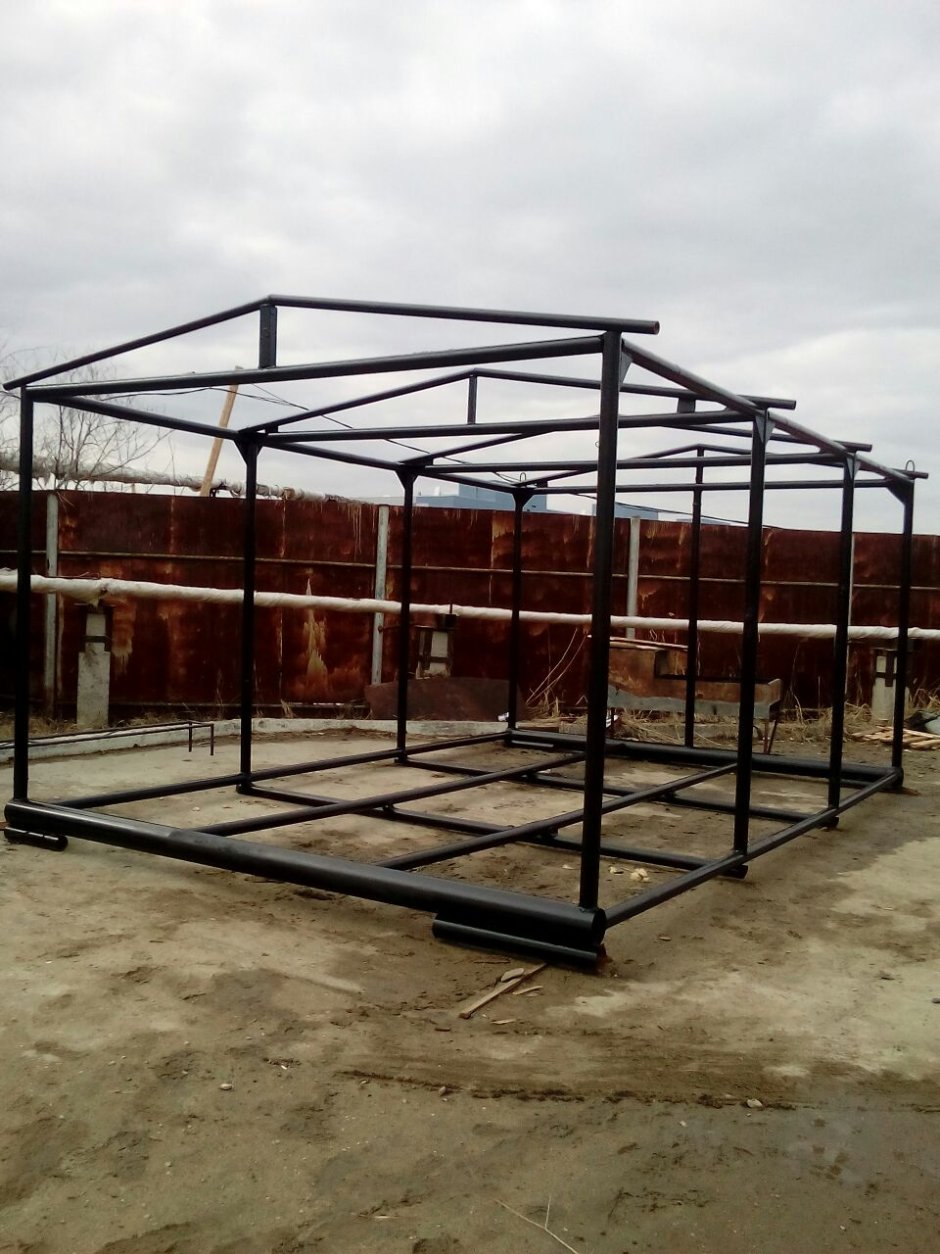 Металлический каркас 8х18м