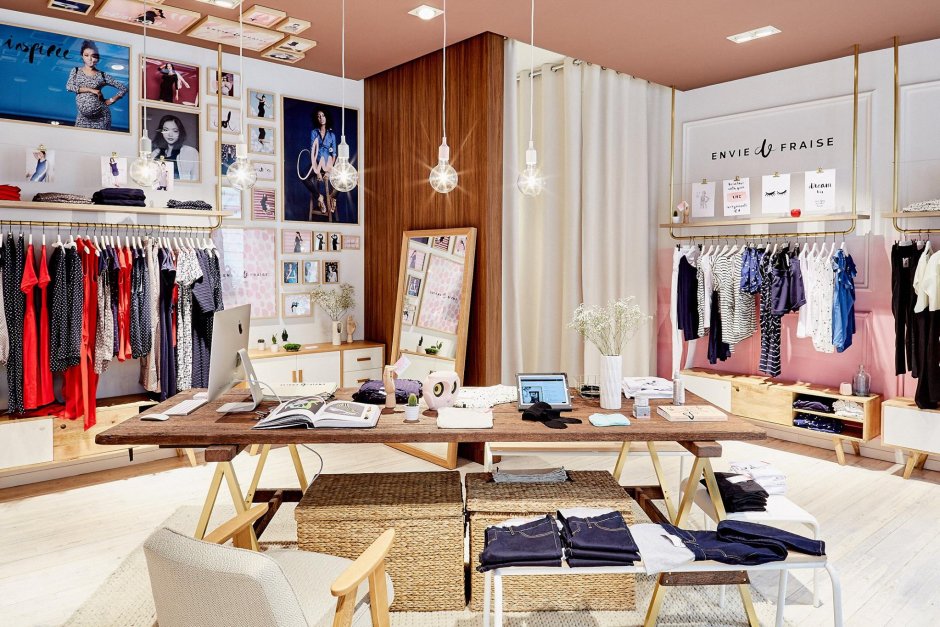 Интерьер шоу рума