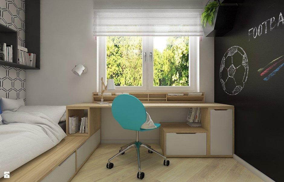 Письменный стол в эркере