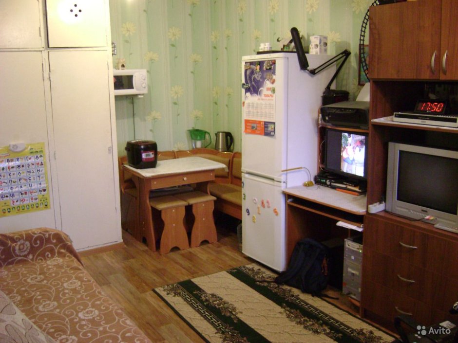 Обставить комнату в общежитии