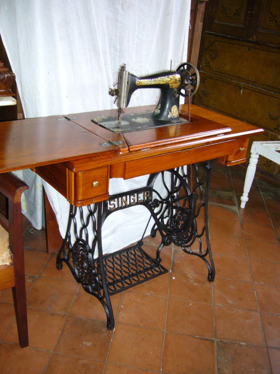 Швейная машинка la Panthera