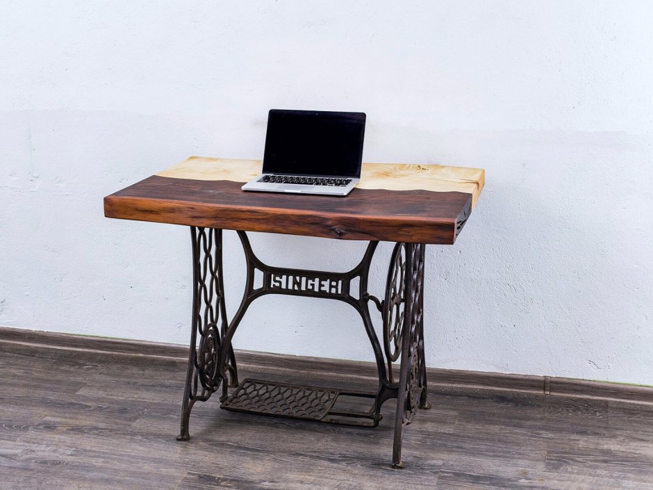 Подстолье Зингер