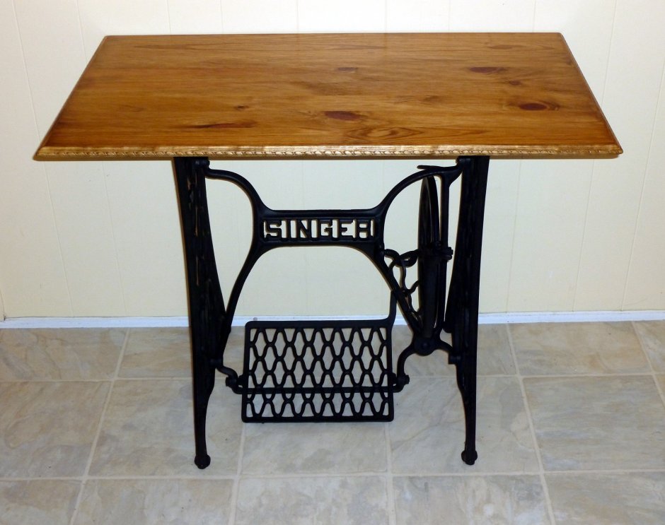 Столешница для швейной машинки Зингер