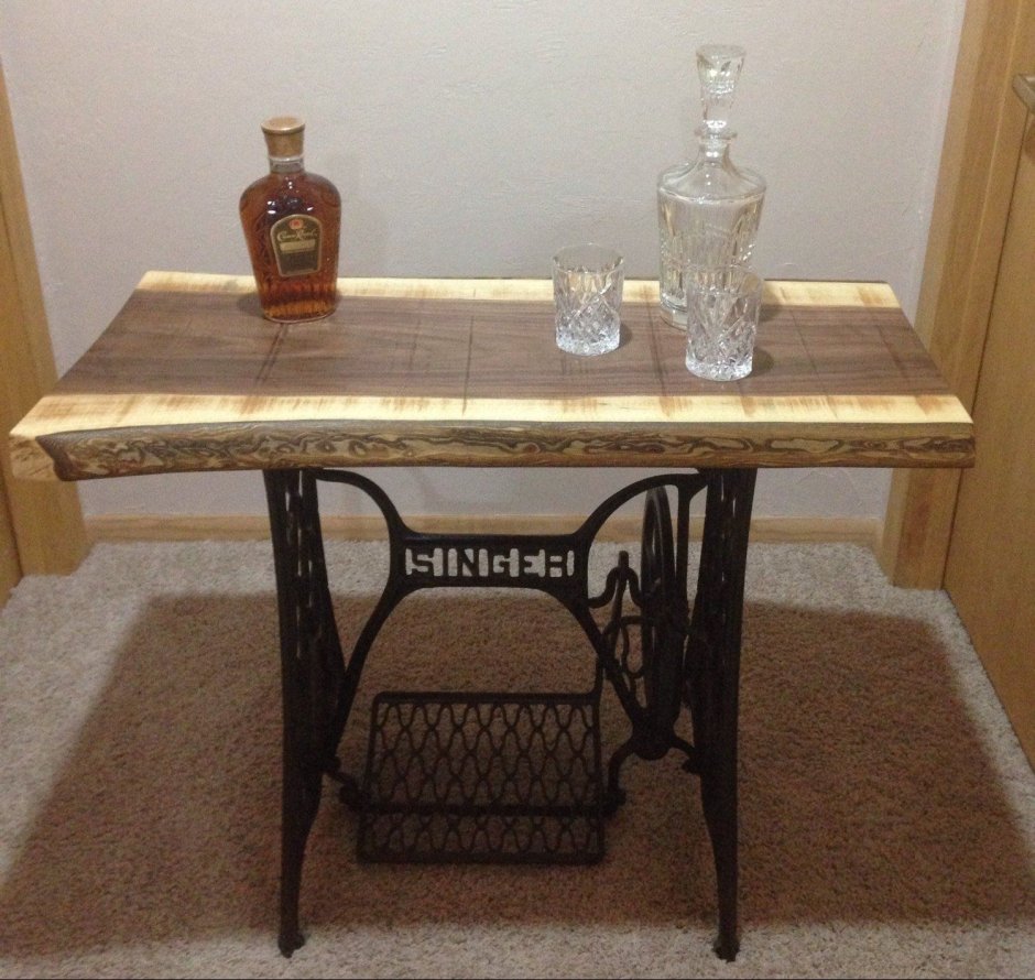 Стол Zinger старинный сломанный