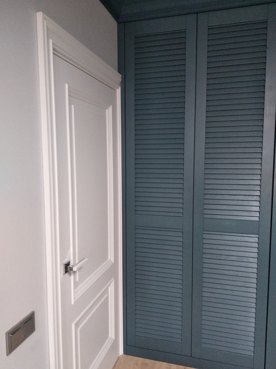 Двери Леруа Мерлен жалюзийные 1720x500