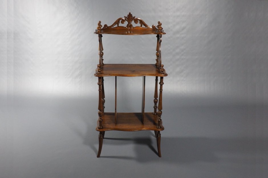 Антикварная Этажерка для нот