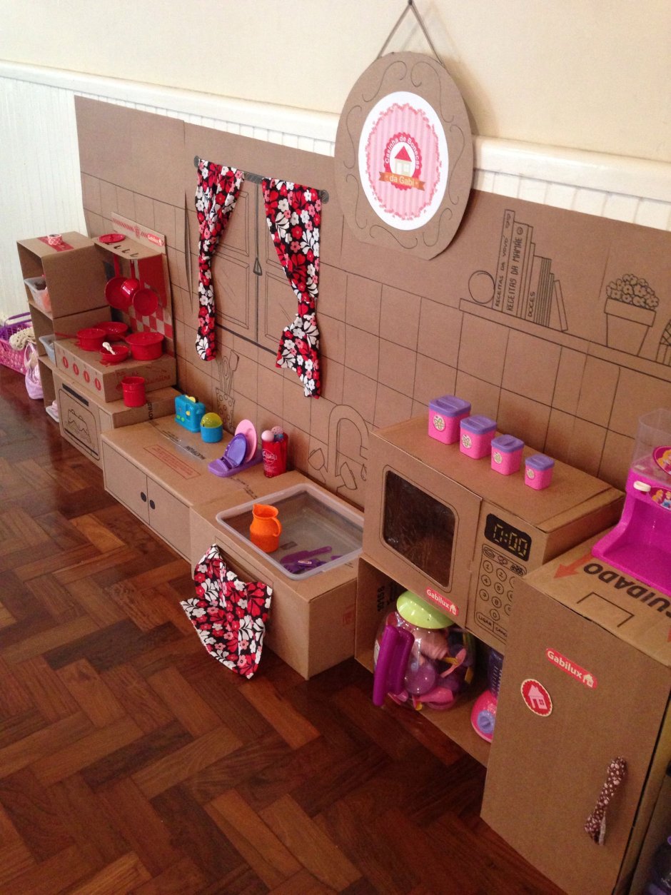 Кузня из картонной коробки детская