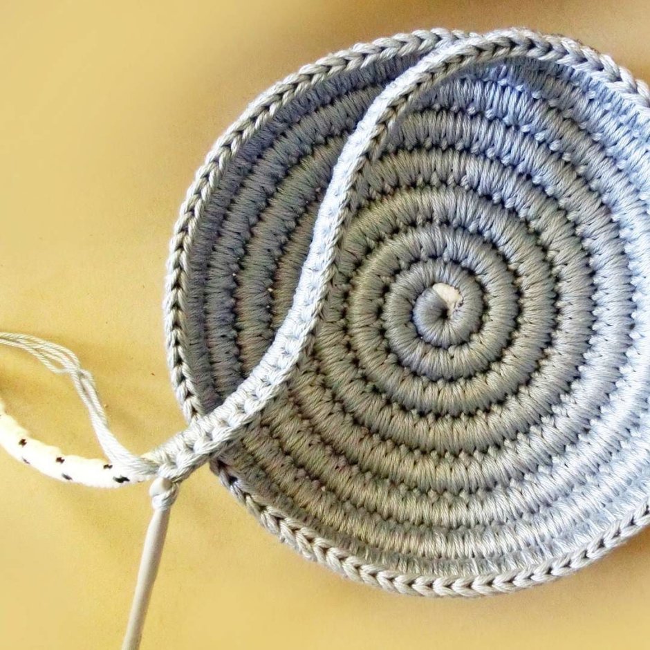 Корзина из бельевой веревки