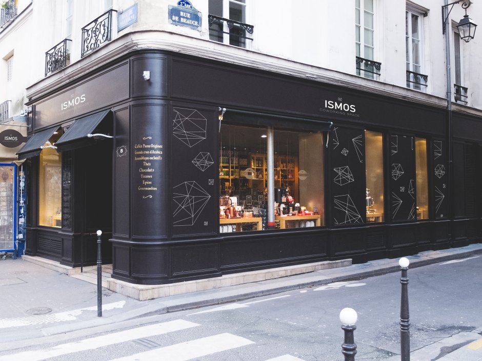 Внешний фасад кофейни