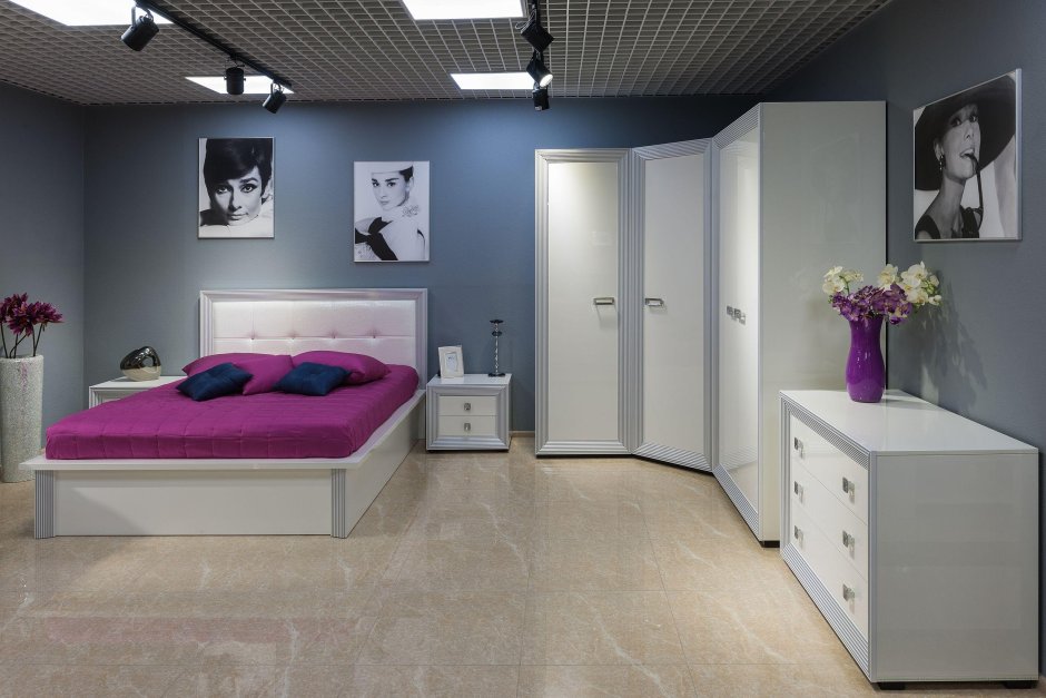 Даймонд Наоми спальня