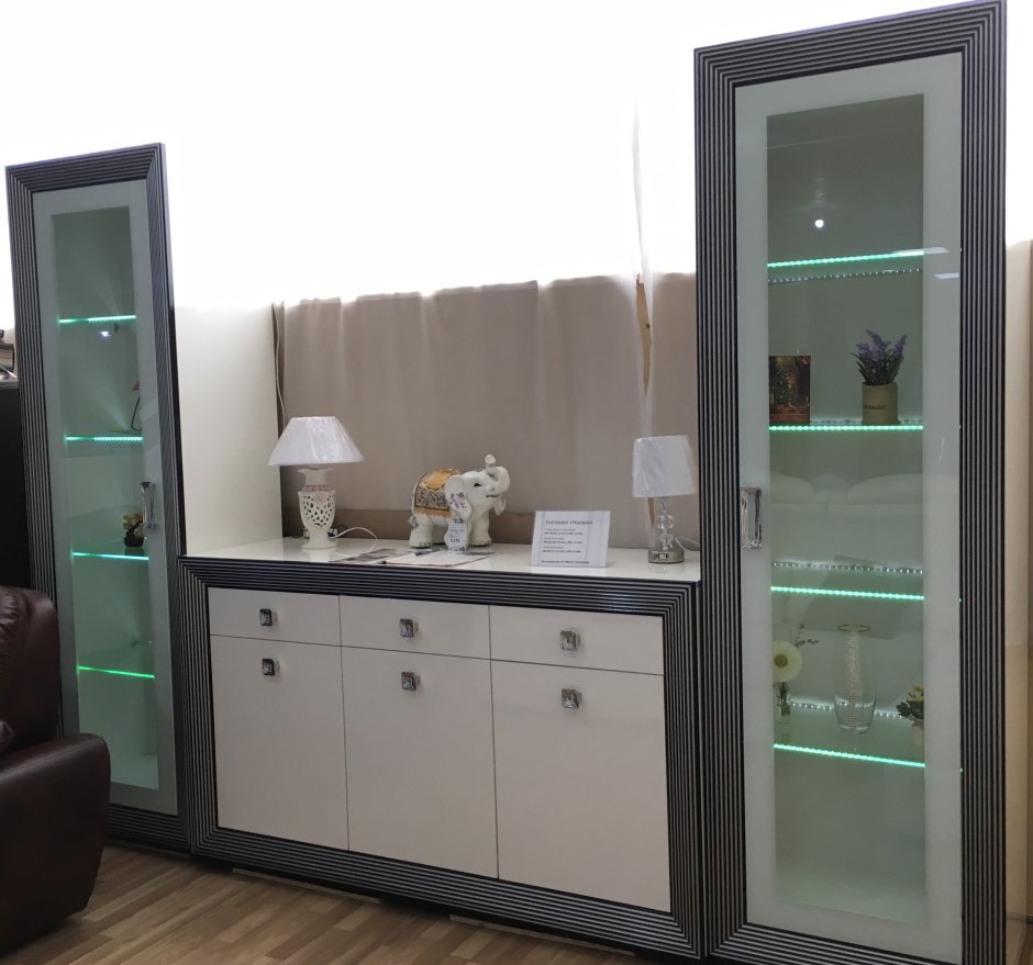 Спальня Даймонд Наоми белый глянец