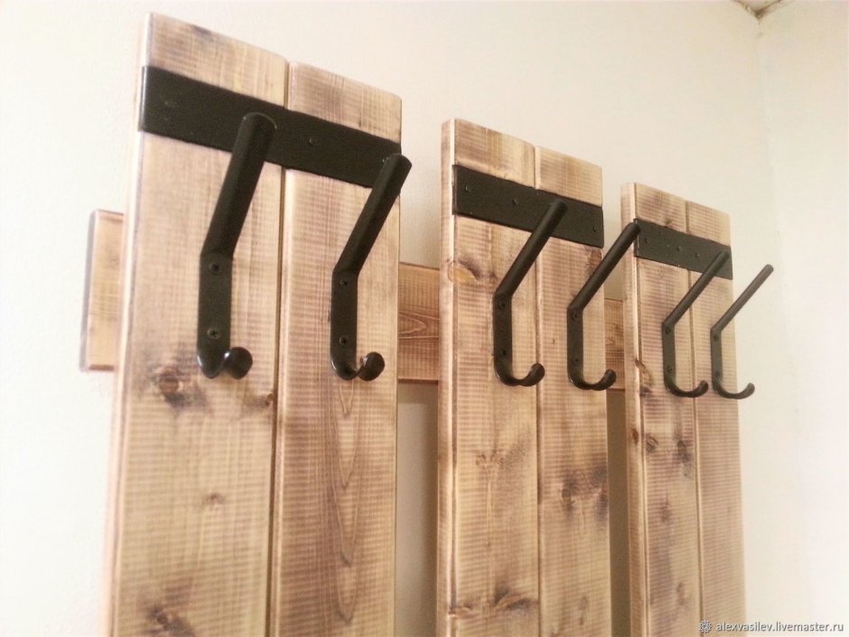 Самодельная вешалка