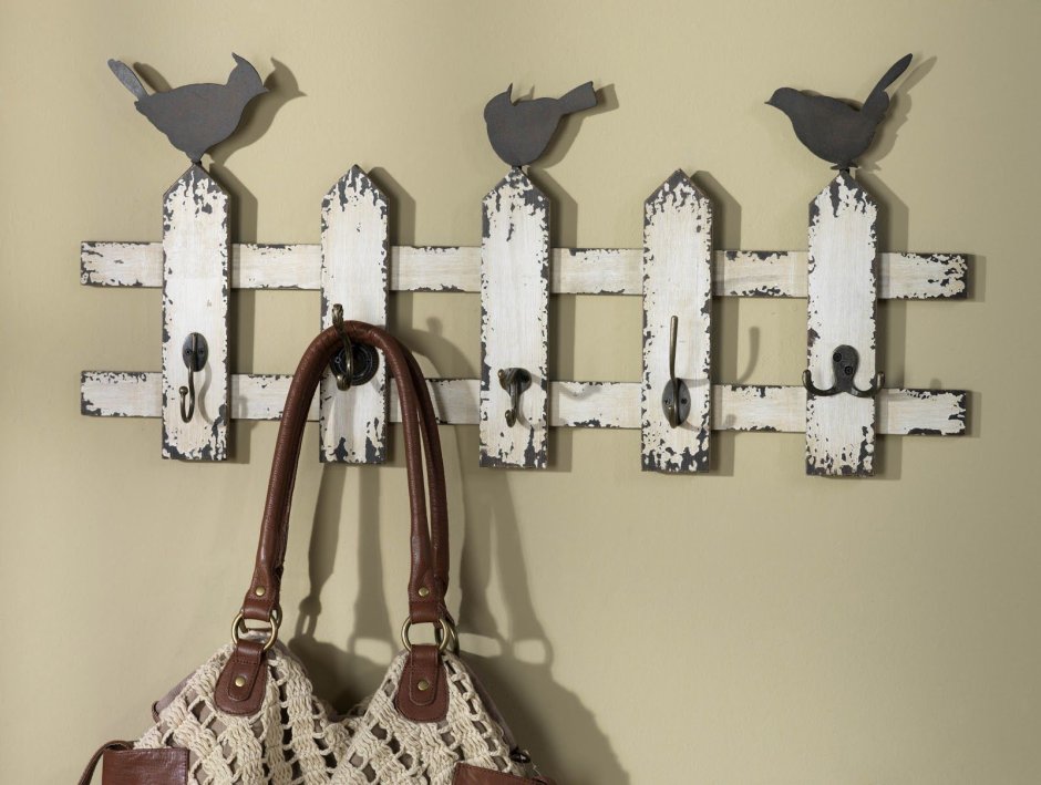 Вешалка в прихожую своими руками