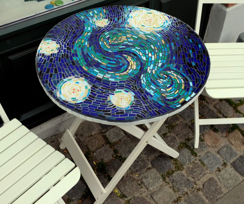 Столешница из стеклянной мозаики