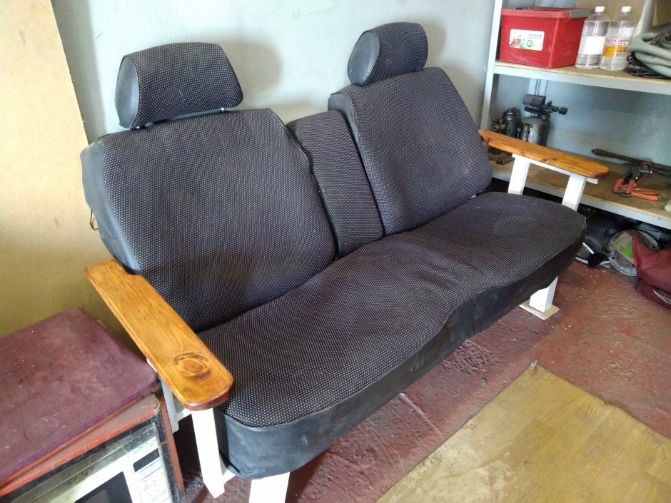 Самодельная кровать