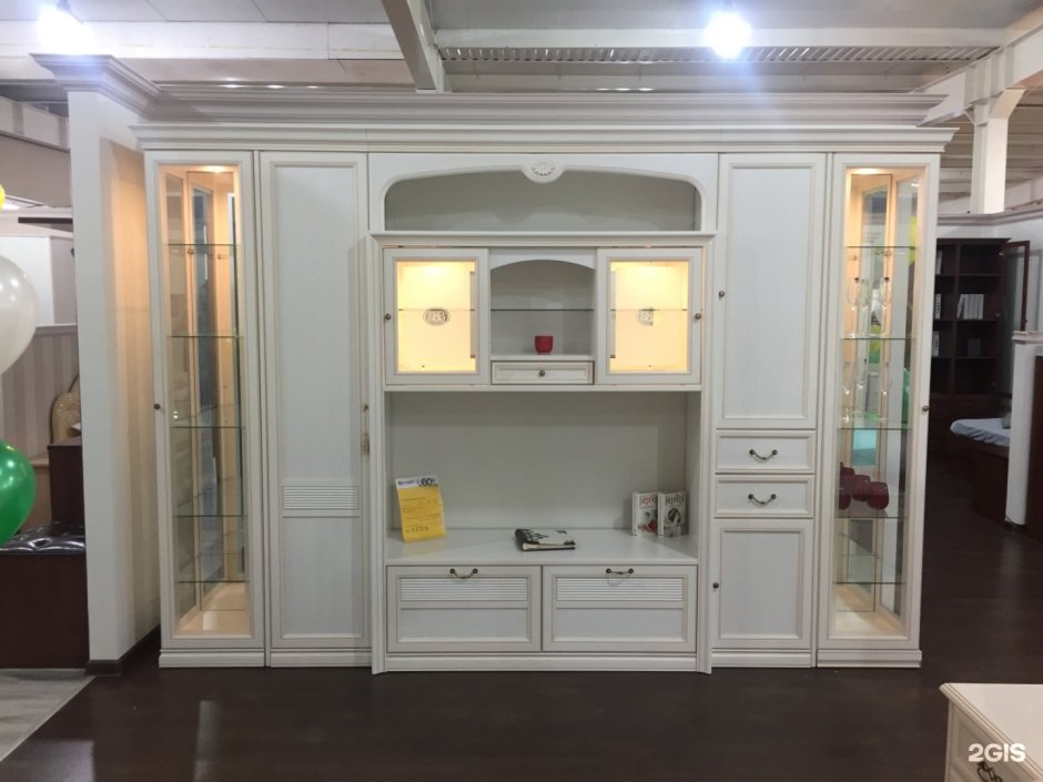 Гостиная Кармен орех Шатура