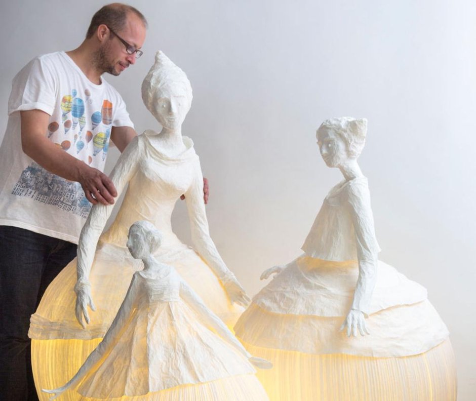 Большие фигуры из папье-маше