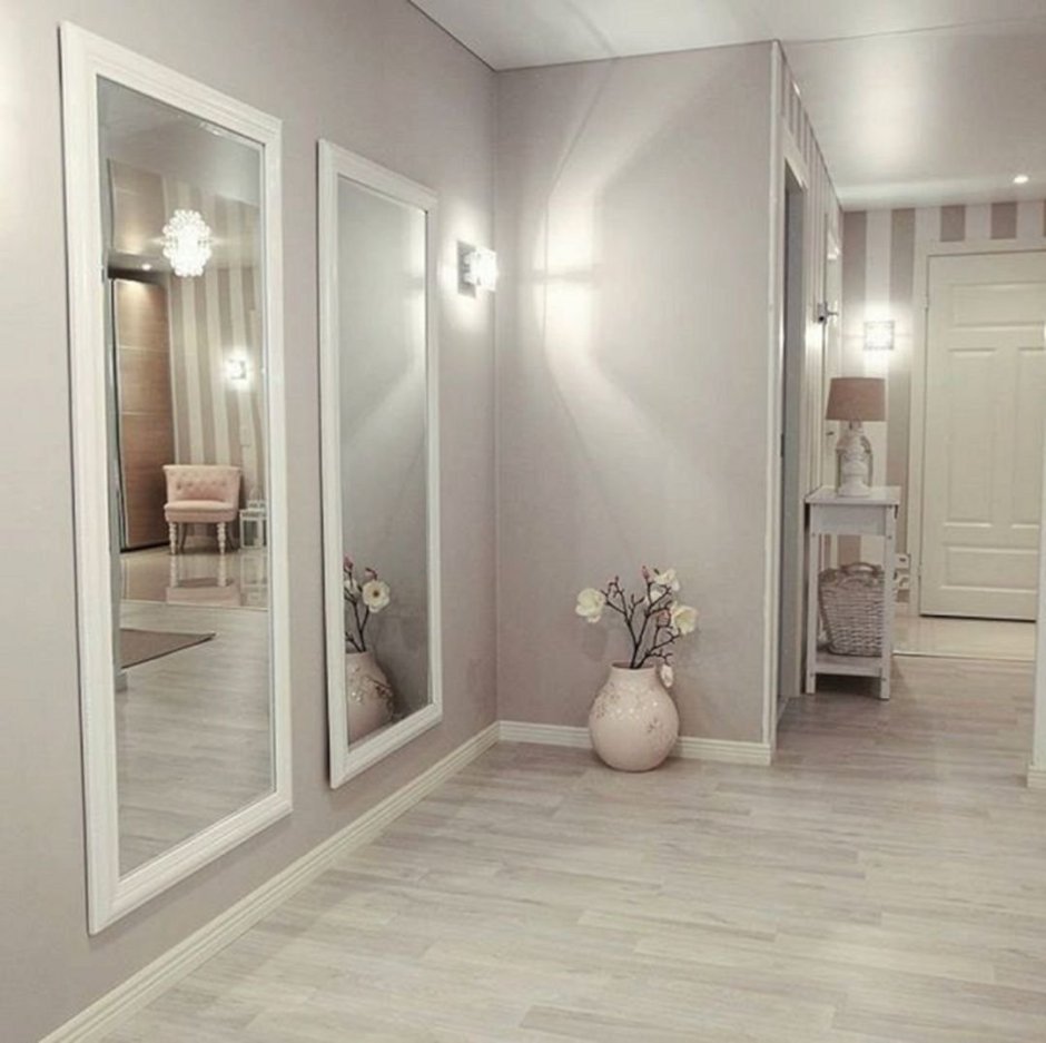 Длинный шкаф в прихожую