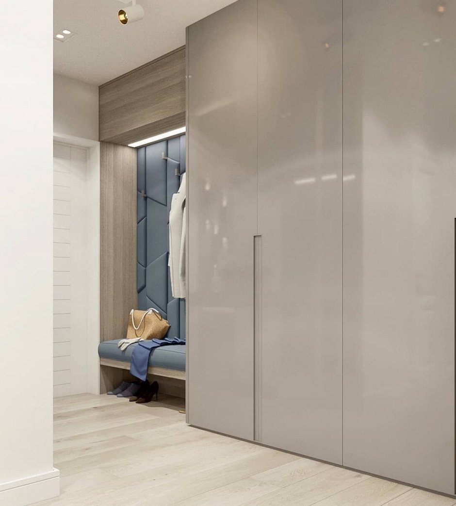 Прихожая в светлых тонах