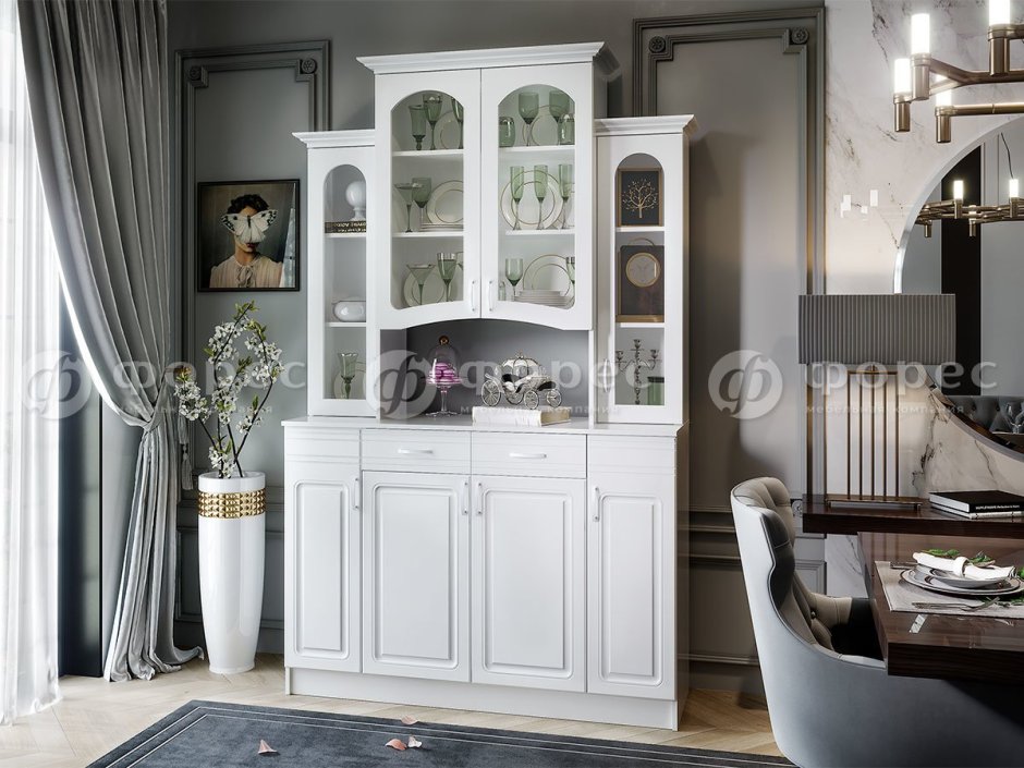 Кухня в классическом стиле светлая со стеклом