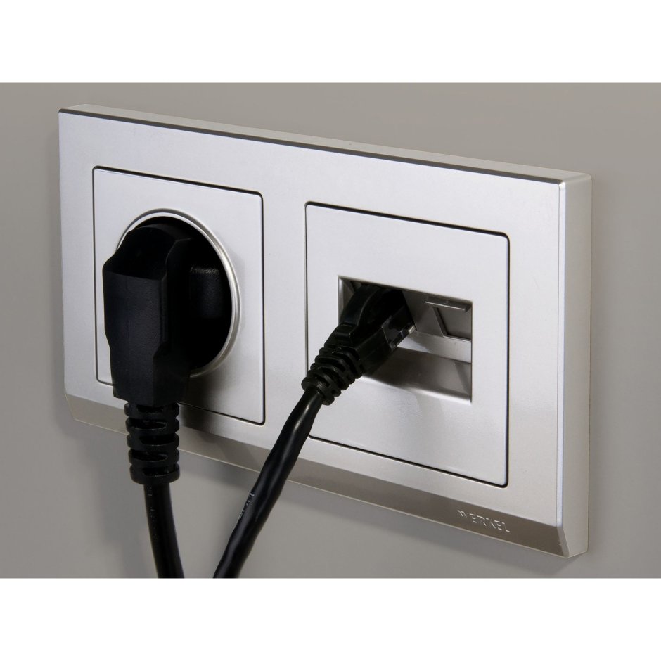 Werkel розетка 2я rj45