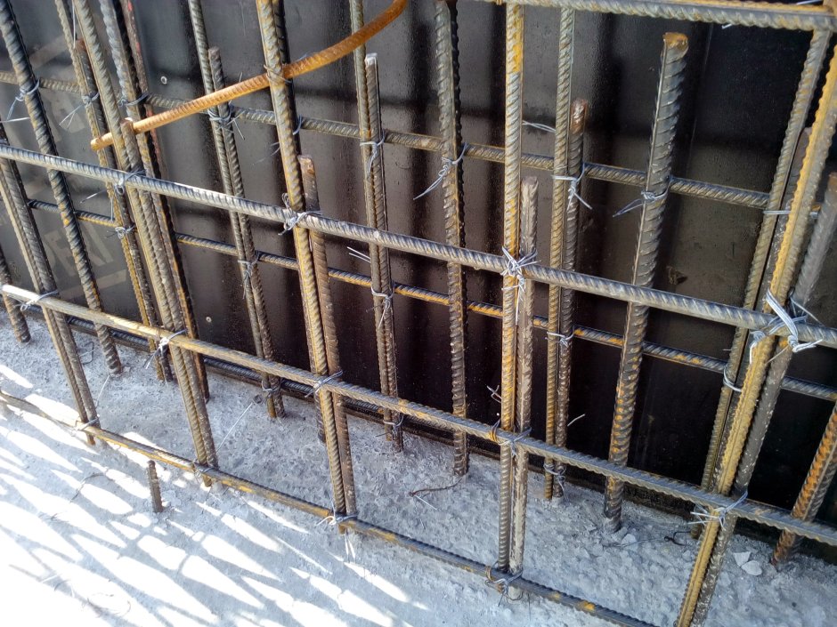 Армирование стен арматурой