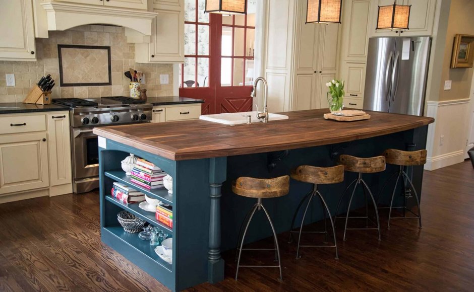 Кухонный островок дерево
