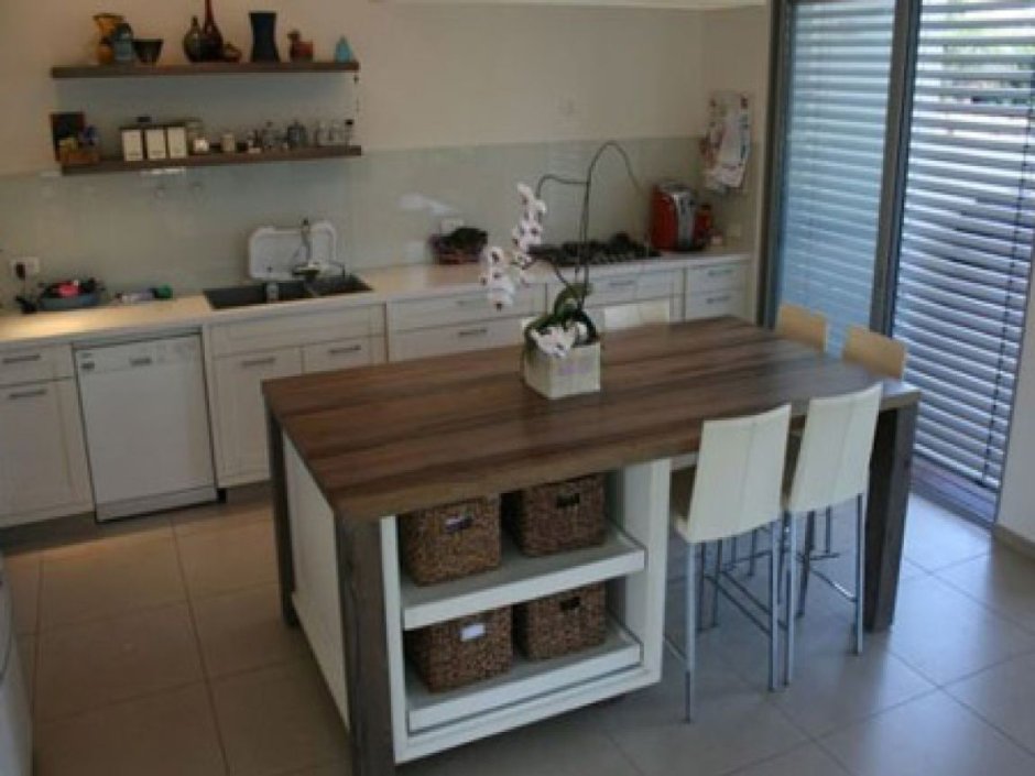 Стол-остров для кухни