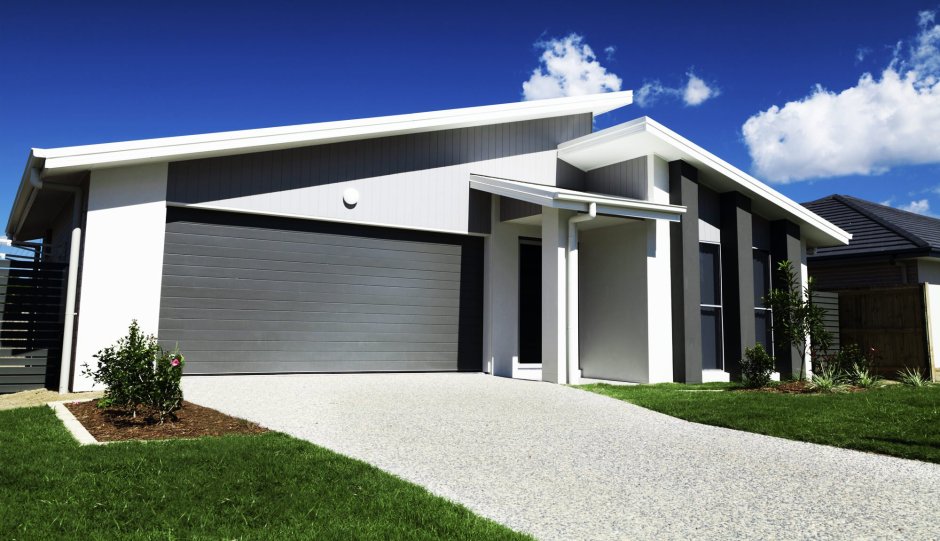 Одноэтажный дом хайтек с односкатной крышей