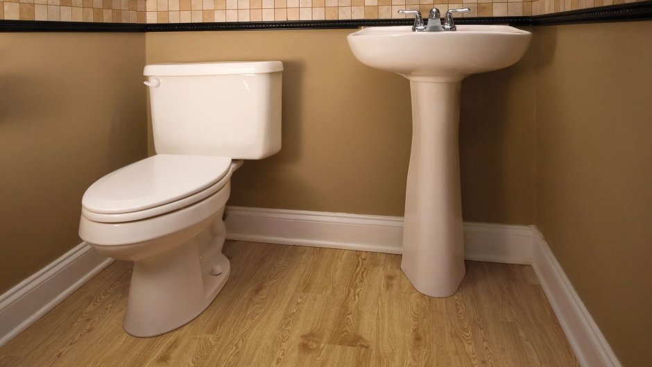 Линолеум в санузле