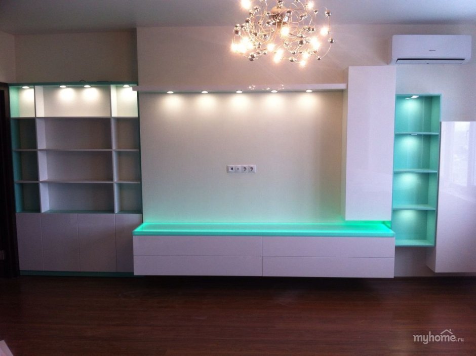 Стенка с подсветкой