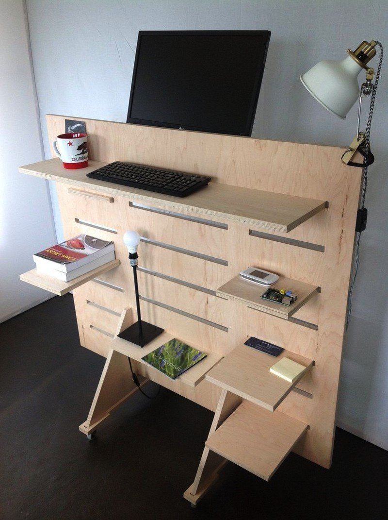 Компьютерный стол из фанеры