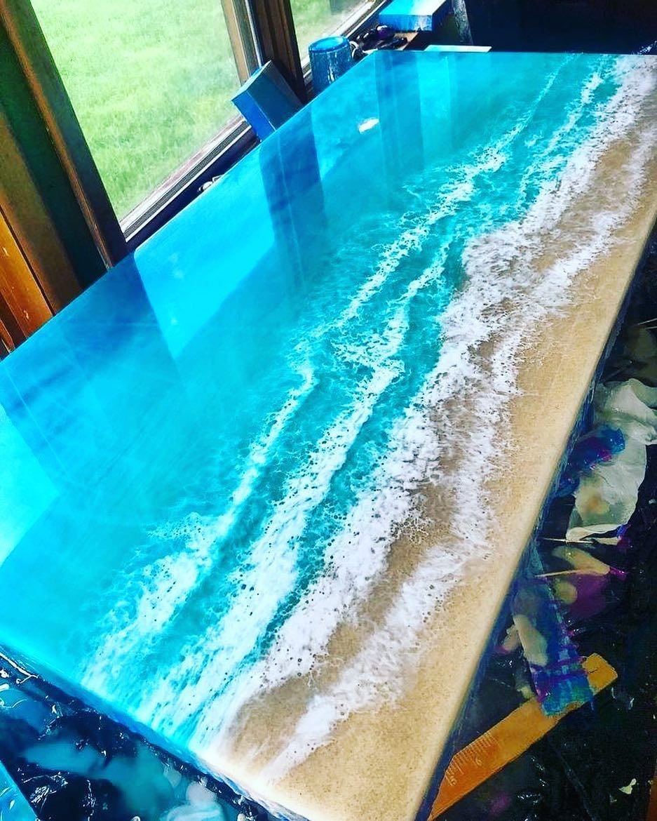 Декор из эпоксидной смолы для интерьера