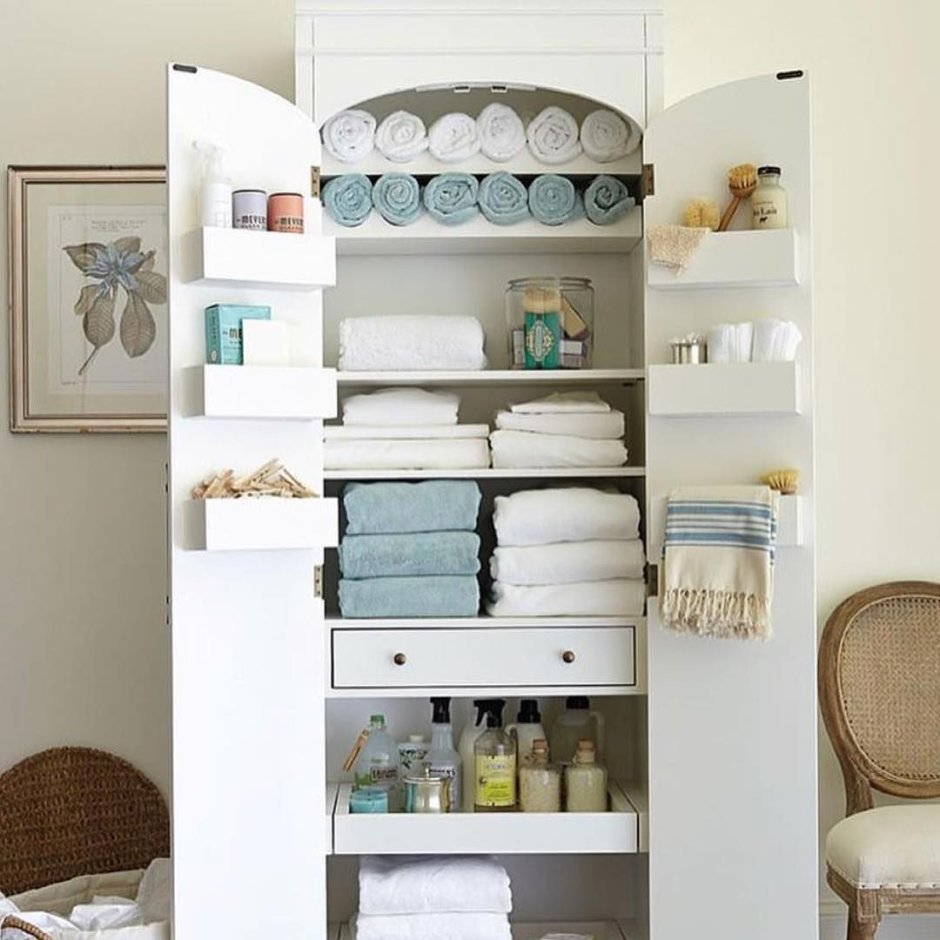 Шкафчики для ванной деревянные