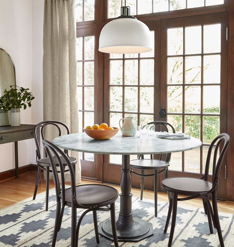 Венские стулья в интерьере