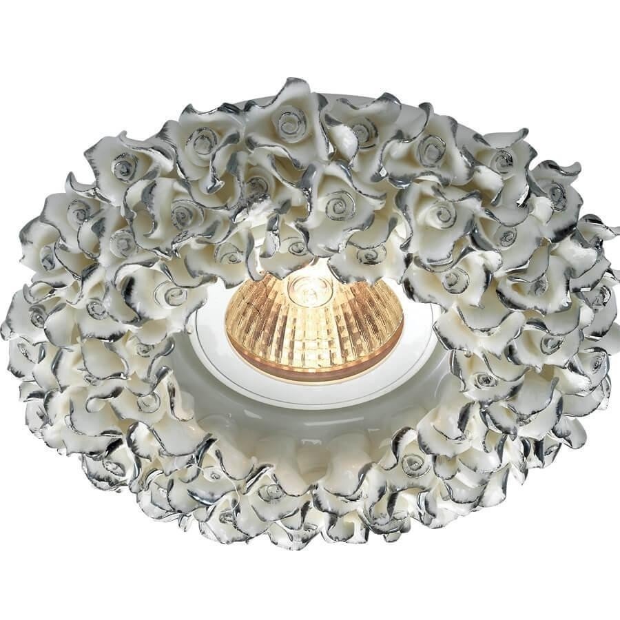 Встраиваемый светильник Novotech Pipe 370452