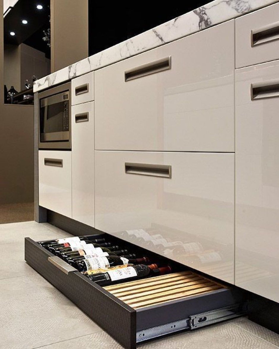 Кухонные ящики выдвижные