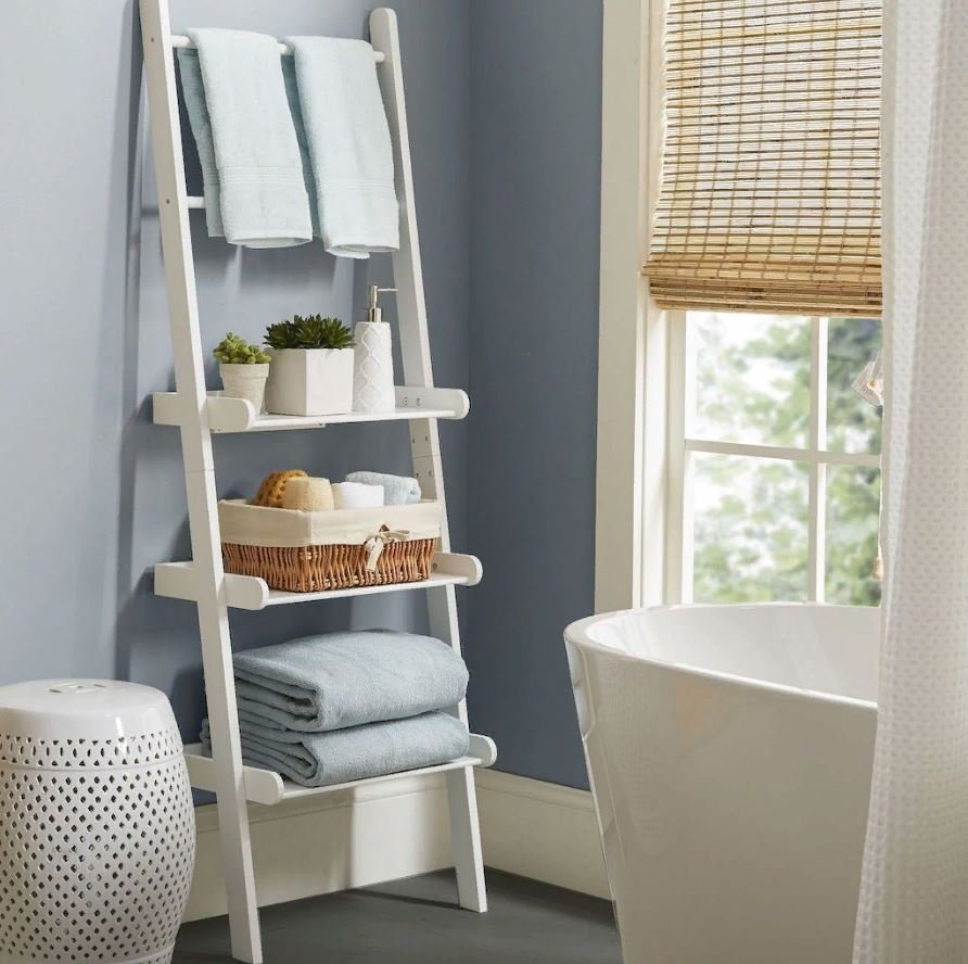 Этажерка для полотенец в ванную