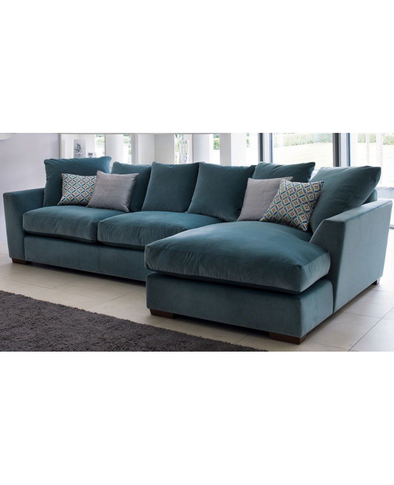 Угловые диваны необычной формы